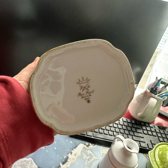 Vintage Paris Royal Vase 8.75” - Picture 2 of 4